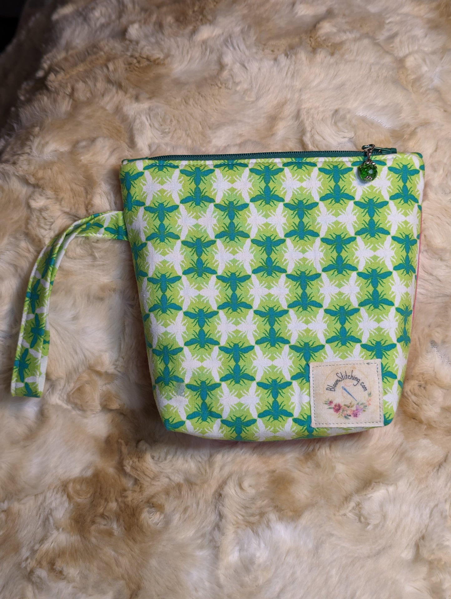 Bee Zipper Pouch - Green