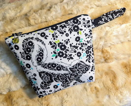 Skunk - Zipper Pouch - Small #1