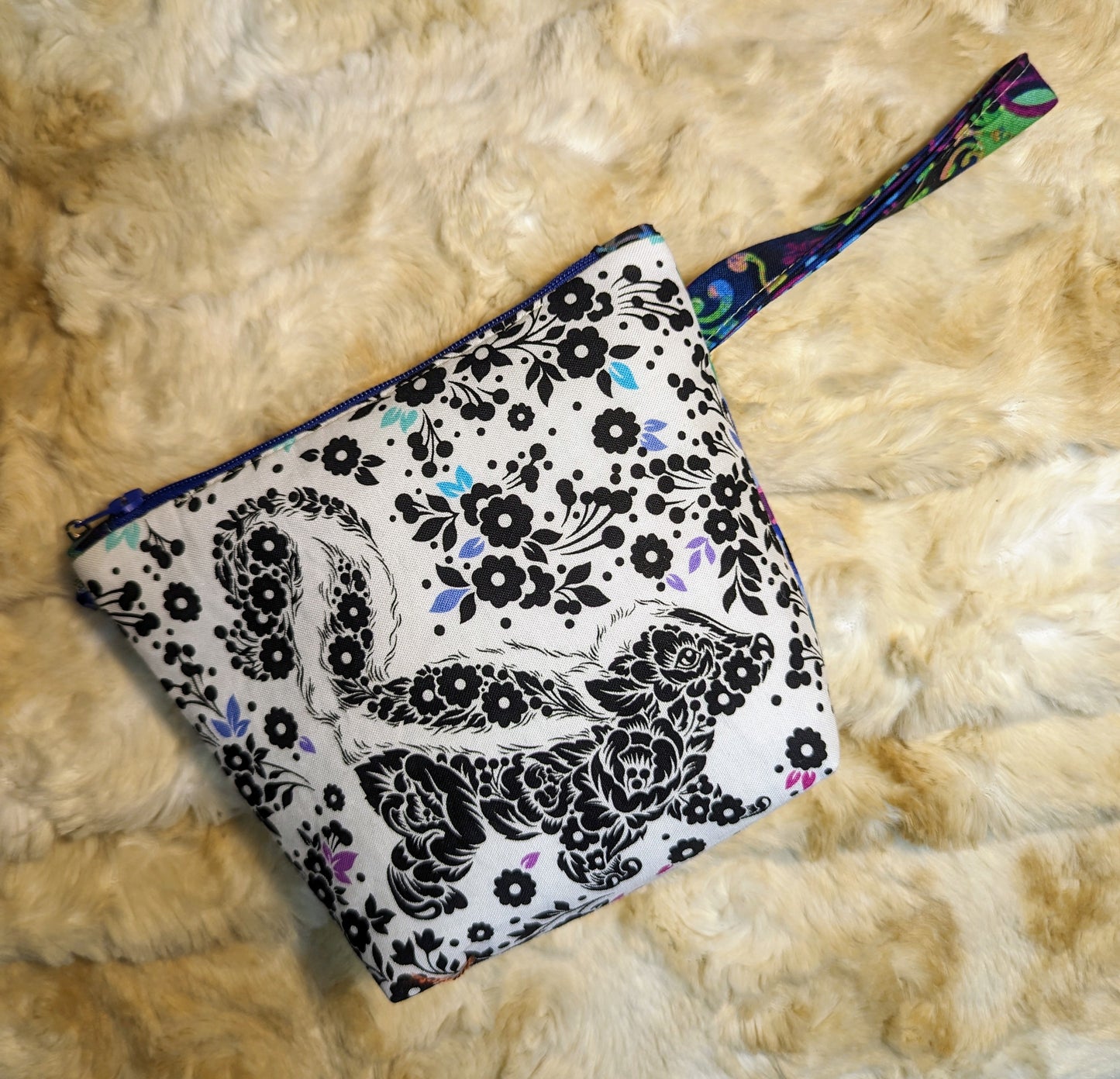 Skunk - Zipper Pouch - Small #5