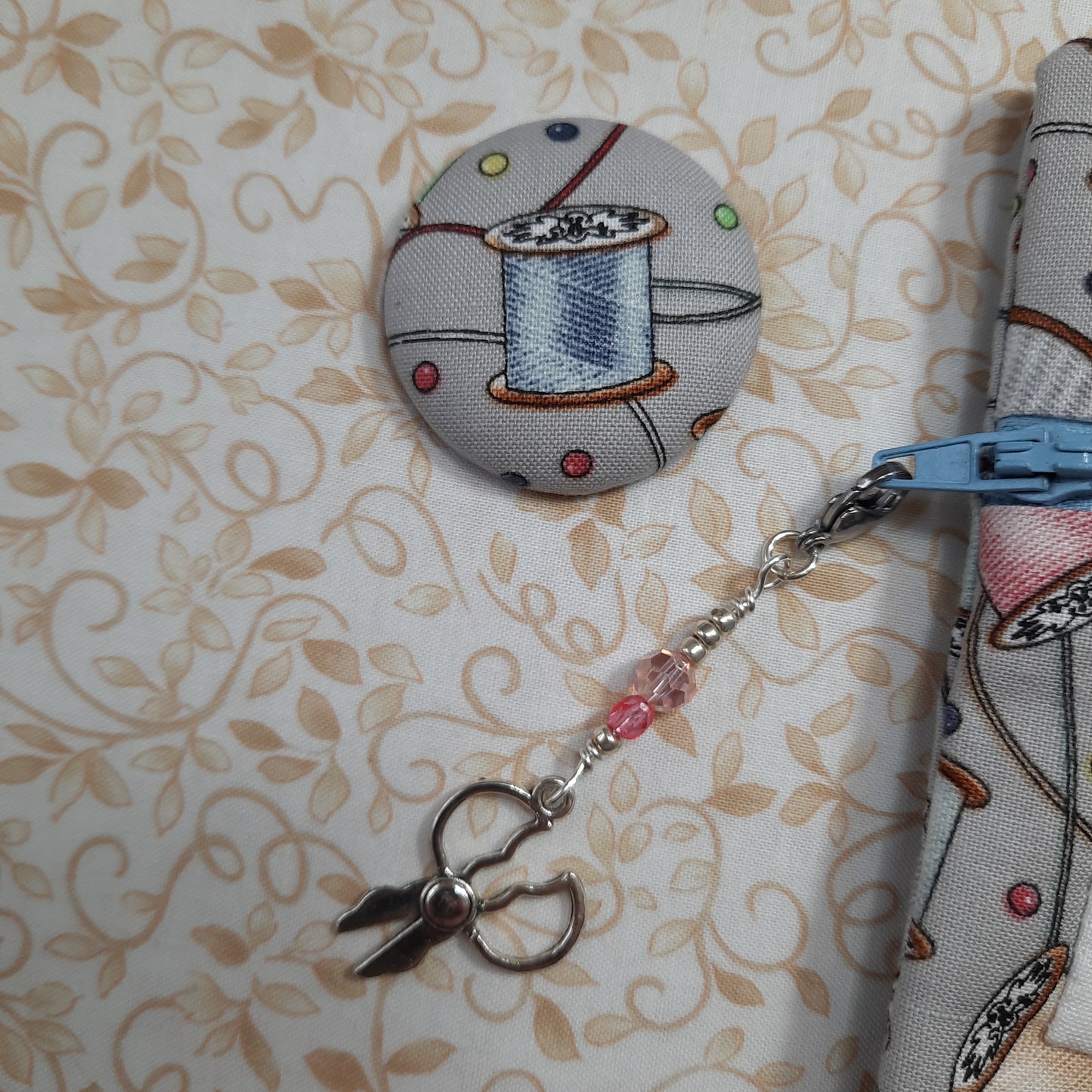 Cross Stitch Project Bag & Needle Minder - Pastel Thread Spools #1